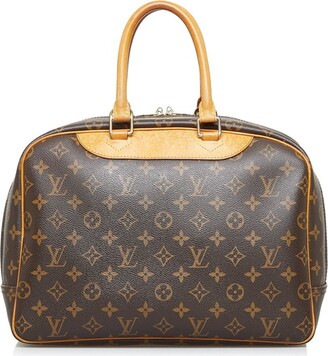 Louis Vuitton pre-owned Pillow OnTheGo GM handbag - ShopStyle Tote Bags