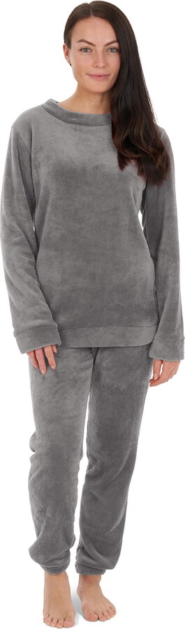 womens fluffy pyjamas