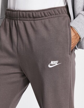 Nike Club straight leg sweatpants in ironstone brown - ShopStyle