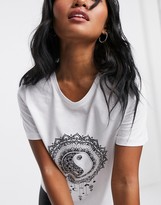 Thumbnail for your product : Only Petite motif T-shirt in white