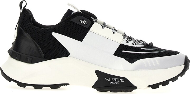 Valentino Garavani True Act Sneakers