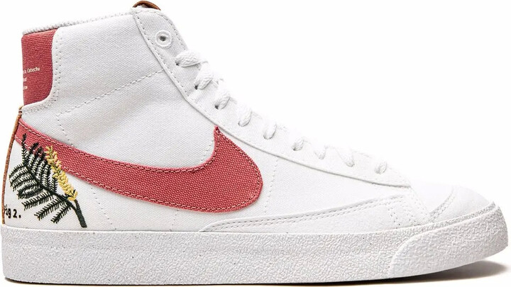 nike blazer mid top