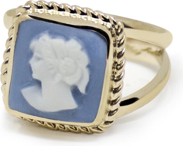 Blue Cameo Ring 2025