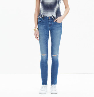 Madewell 8" Skinny Jeans in Sunnyside Wash: Knee-Rip Edition