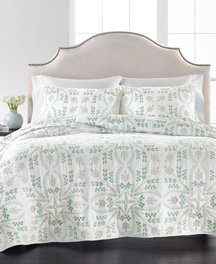 Martha Stewart Collection Embroidered Tile 100 Cotton Full/Queen Quilt, Created for Macy's