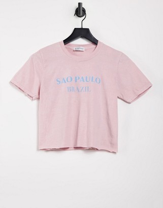 In The Style Brazil cropped t-shirt in pink