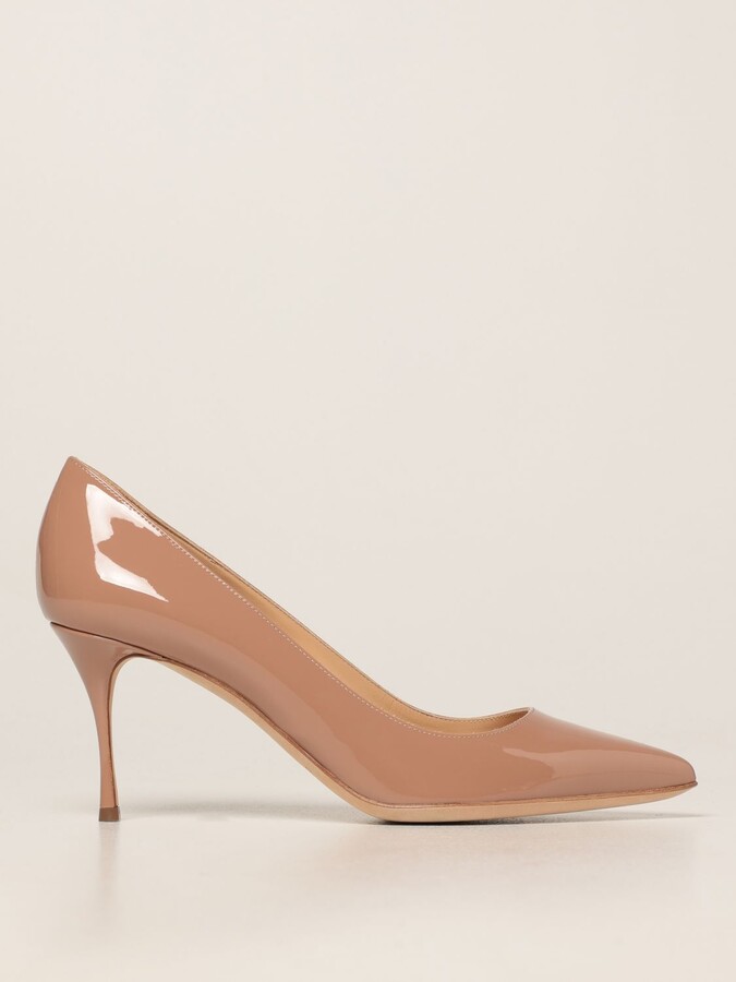 blush patent heels