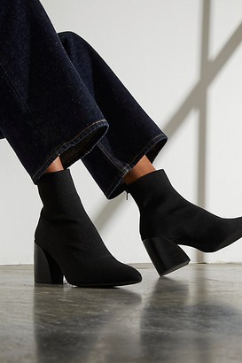 jeffrey campbell hinge block heel booties