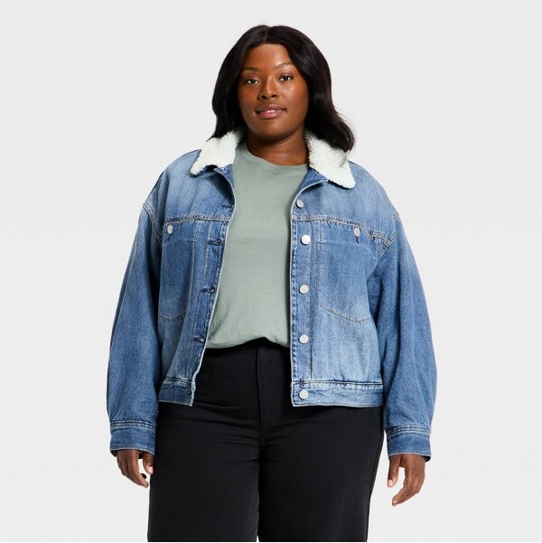 Universal Thread Women'sBubbleDenimJacket-UniversalThread™LightWash1X
