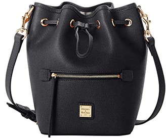 black dooney and bourke crossbody