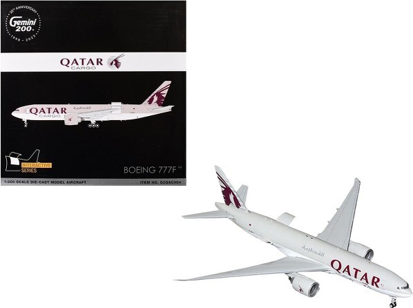 Boeing777FCommercialAircraft"QatarCargo"GraywithGraphics"Gemini200"Series1/200DiecastModelAirplanebyGeminiJets