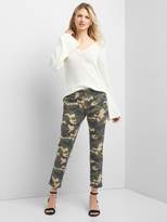 Thumbnail for your product : Gap Print girlfriend chino