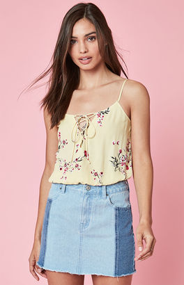 KENDALL + KYLIE Kendall & Kylie Front Lace-Up Tank Top
