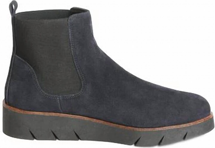 The Flexx Coral Suede Wedge Booties In Dark Blue