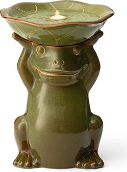 Glitzhome® 21.5" LED Olive Green Frog Holding Lotus Birdbath Ceramic Outdoor Floor Fountain