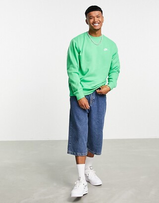 nike club crew neck sweat in green