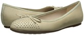 Thumbnail for your product : Hush Puppies Daphne Hailey