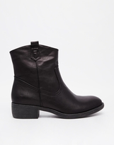 Thumbnail for your product : Pieces Uriel Western Flat Ankle Boots