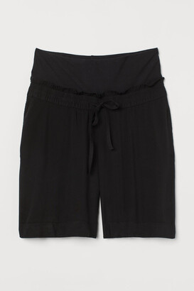H&M MAMA Wide-cut Shorts - Black