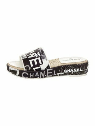 chanel slides 2020