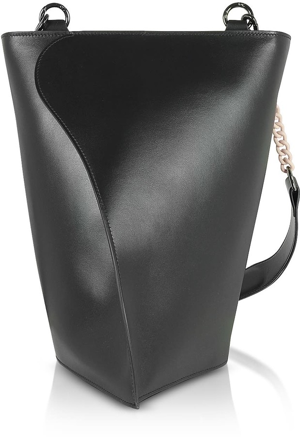 Giaquinto Unconventional elegance is the way to describe the Layla