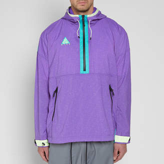 Nike ACG Woven Hooded Jacket