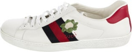 Gucci Leather Low Top Sneakers White Colorblock Pattern Web Accent & Bee Accent Rubber Trim Round-Toes with Embroidered Accent Lace-Up Closure at Uppers Includes Box Designer