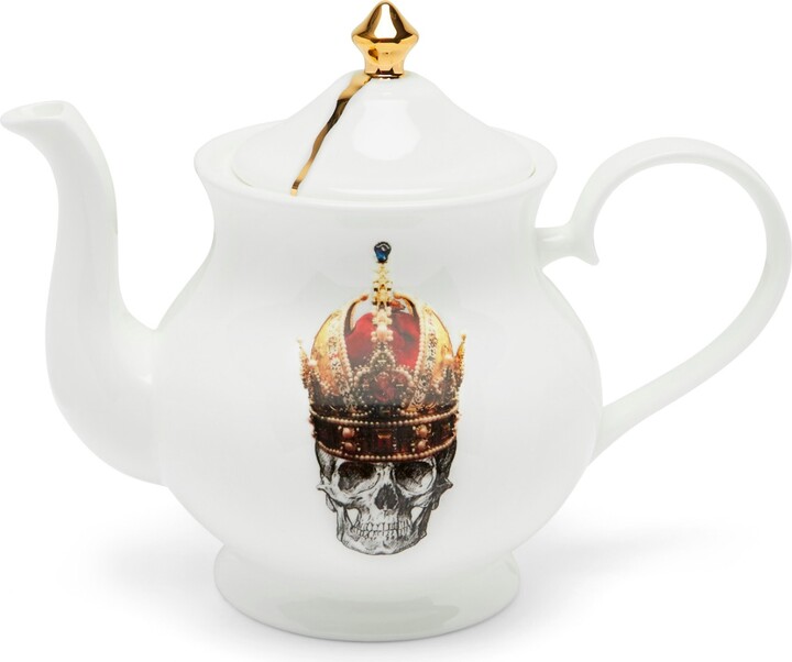 Skier Large Teapot – DEDE JOHNSTON DESIGN