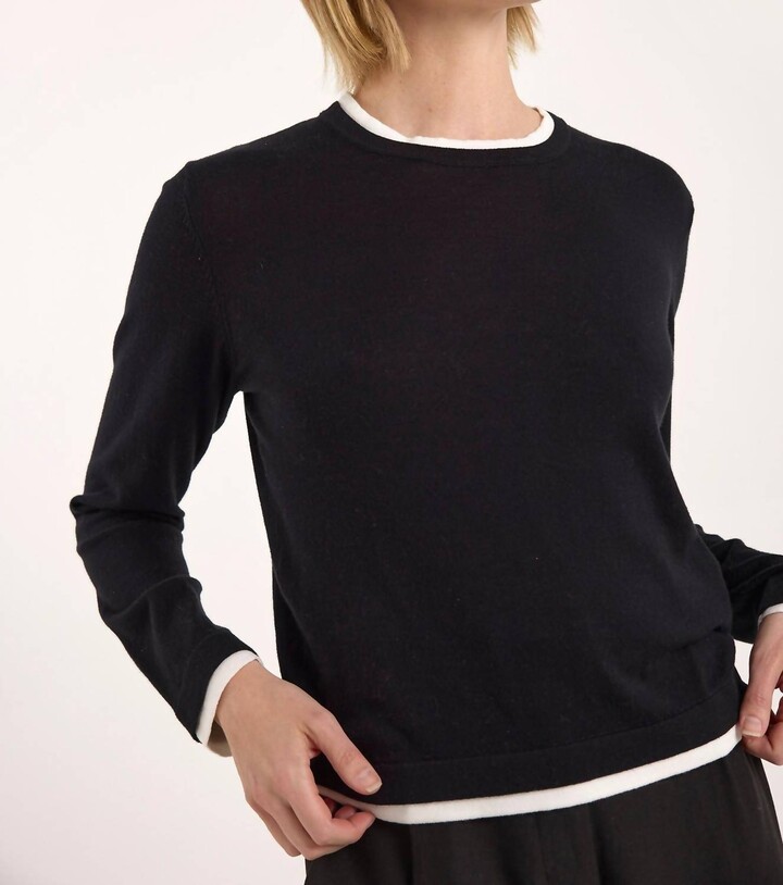 Brodie Cashmere Double Contrast Crew Neck Sweater In Black/ivory