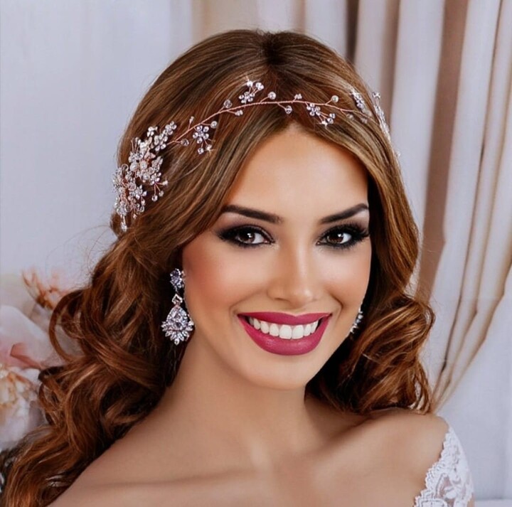 rose gold and pearl headpiece