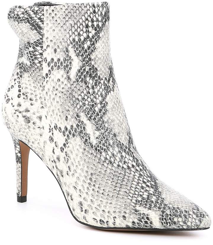 coma 3 block heel bootie