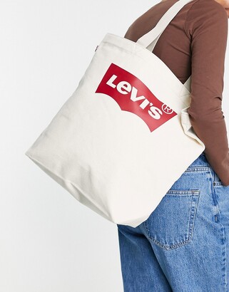 batwing tote levis