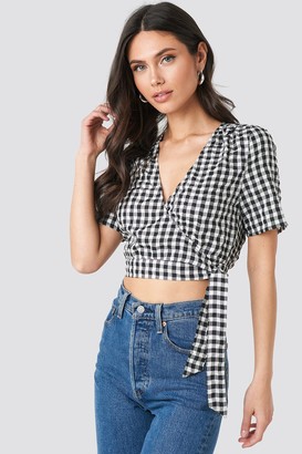 NA-KD Checked Overlap Blouse