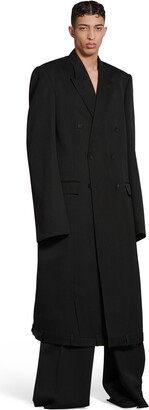 Shop BALENCIAGA 2022-23FW Men's reversible trench coat in beige