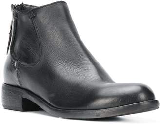 Strategia low ankle boots