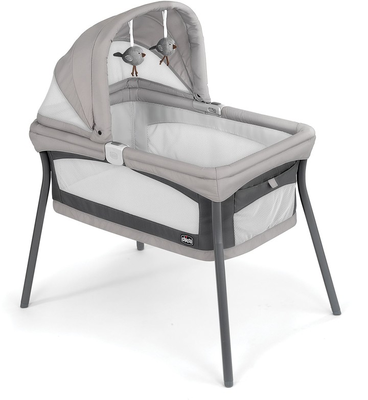 Chicco& LullaGo& Nest Portable Bassinet in Vanilla