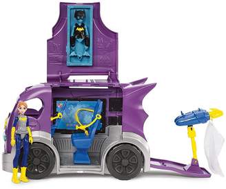 DC Super Hero Girls Batgirl and Headquarters on Wheels