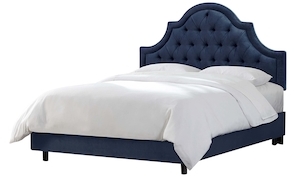 Skyline Furniture High Arch Diamond-Shaped Tufted Bed