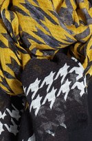 Thumbnail for your product : Halogen Dégradé Houndstooth Oblong Scarf