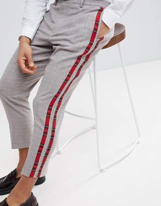 ASOS Design DESIGN tapered smart pants in check with tartan side stripes