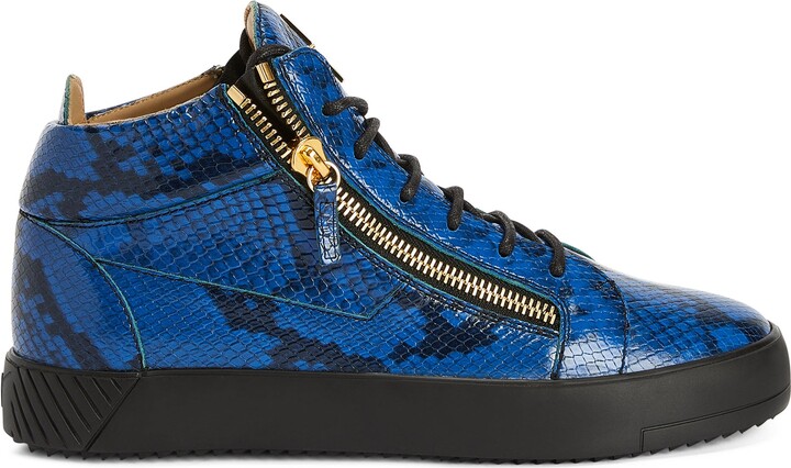 Giuseppe Zanotti Kriss