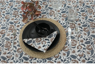 Fabdivine 18X18 Inch Dinner Napkins – Enhance Your Dining Experience Mandakni Blue