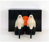 Thumbnail for your product : Karen Millen Black & White Pumps