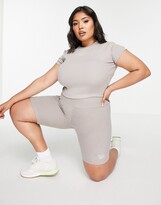 Thumbnail for your product : Reebok Plus Classics legging shorts in grey
