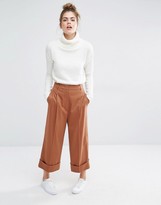 Thumbnail for your product : SPORTMAX CODE Sportmax Code Mana Cropped Pants