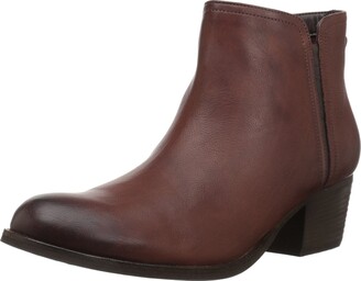 clarks womens booties
