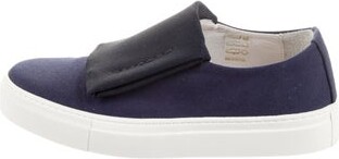 Primury Canvas Sneakers