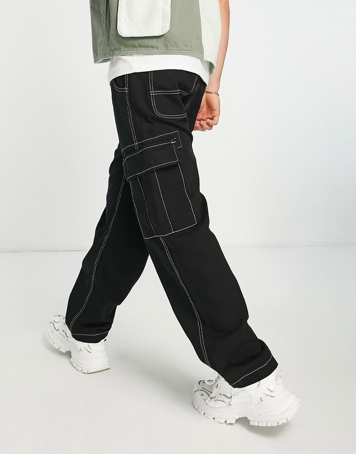 Bershka contrast stitch wide fit cargo pants in black - ShopStyle Chinos &  Khakis