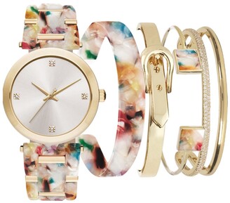 watch with multiple straps