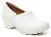 dsw nursing clogs